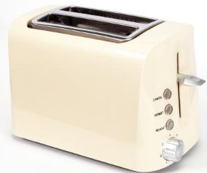TOAST IT TOASTER 240V/950W CREAM